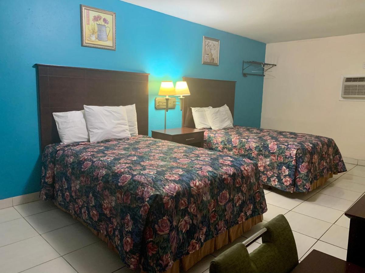 Travelers Inn - Clearwater Bagian luar foto