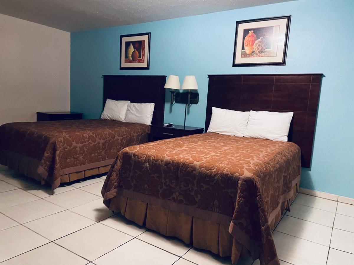 Travelers Inn - Clearwater Bagian luar foto