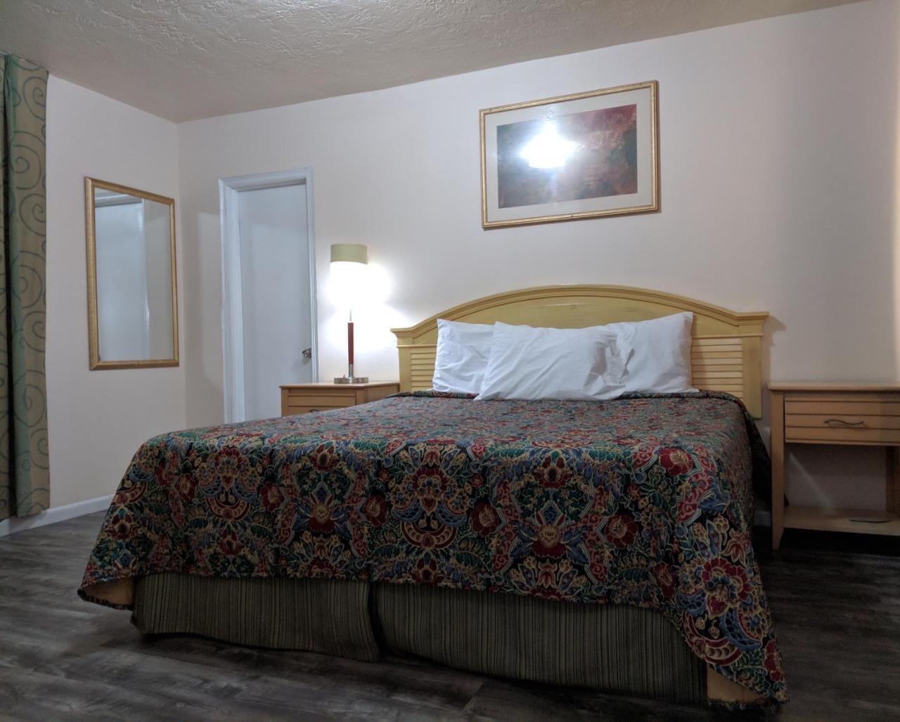 Travelers Inn - Clearwater Bagian luar foto
